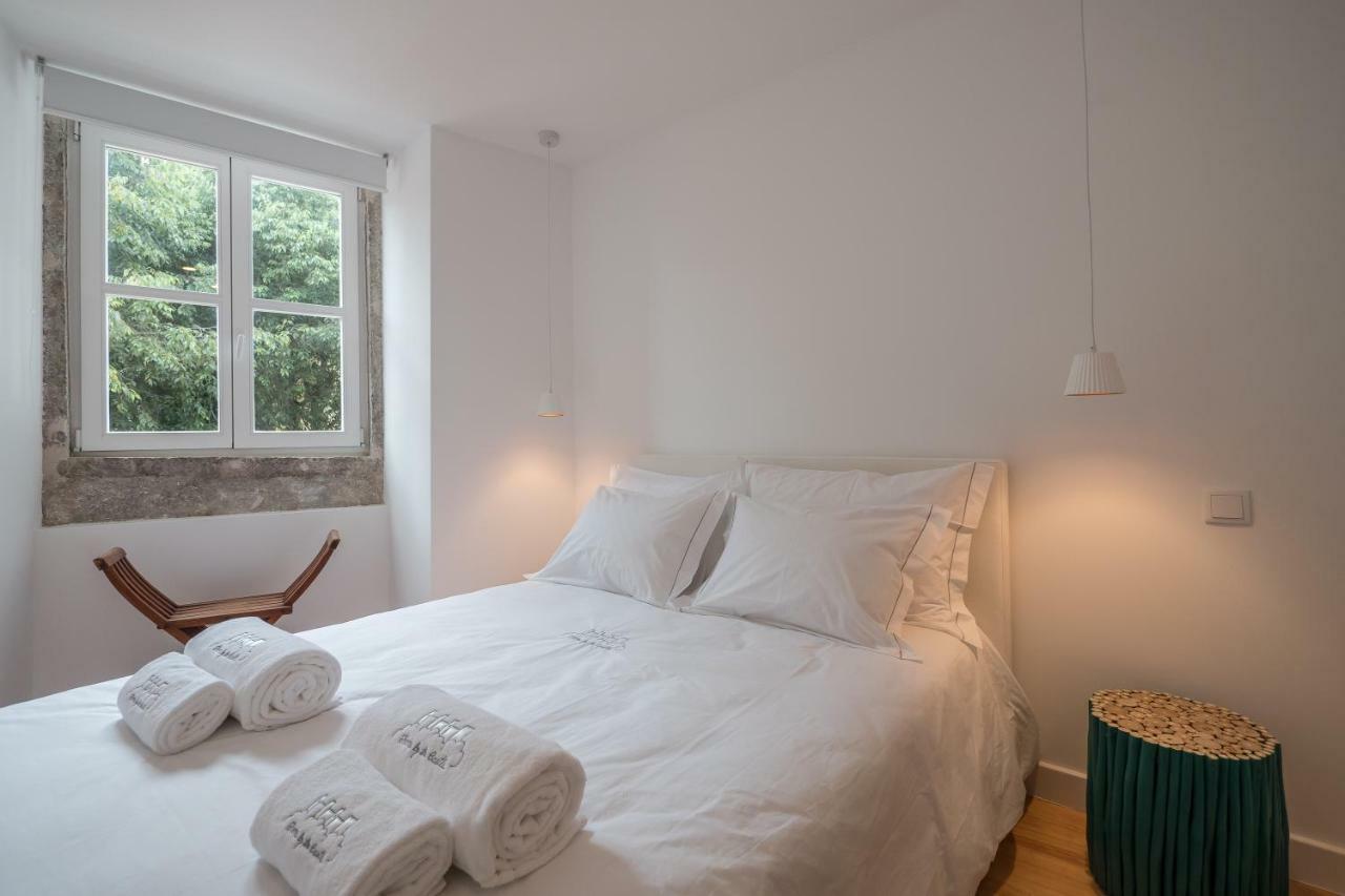 Sunshine House - Exclusive Apartment - Home By The Castle Lisbona Esterno foto