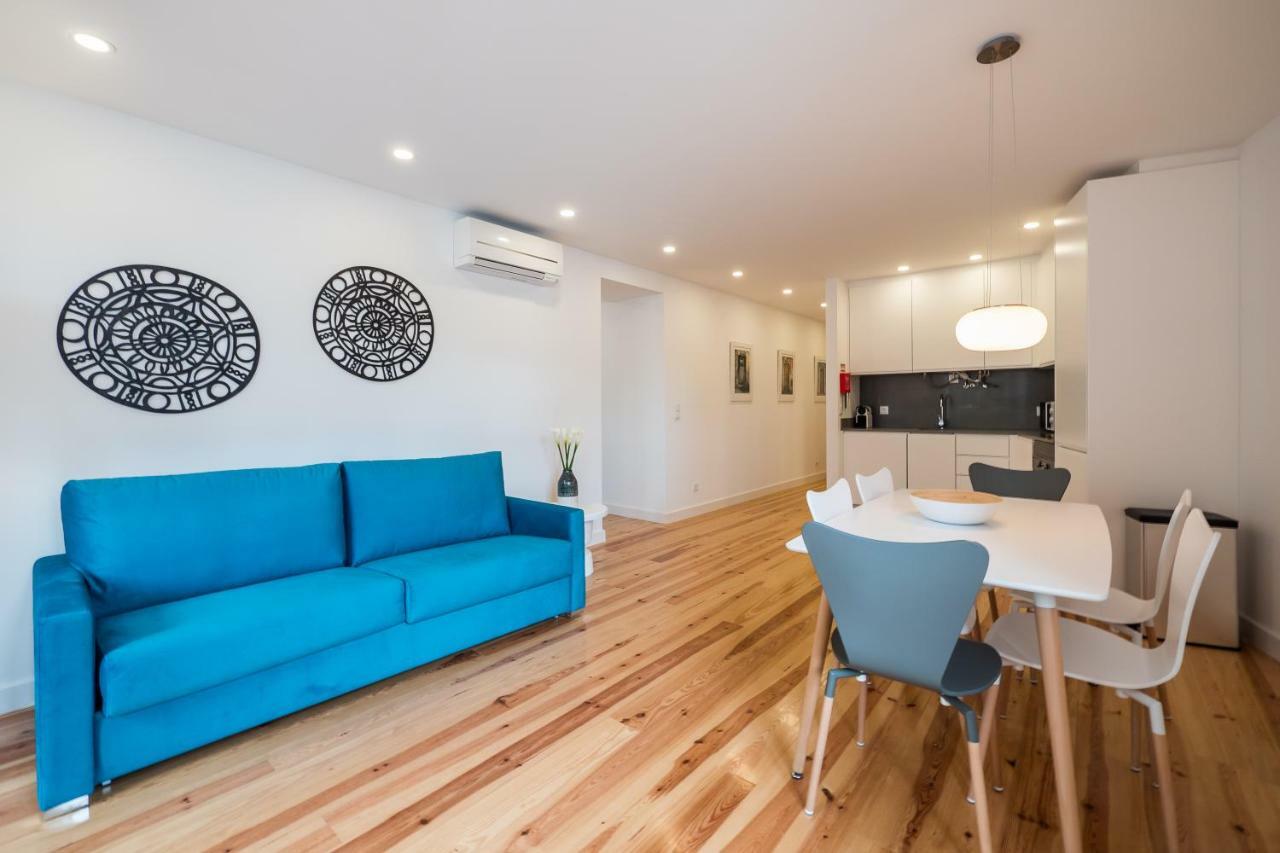 Sunshine House - Exclusive Apartment - Home By The Castle Lisbona Esterno foto