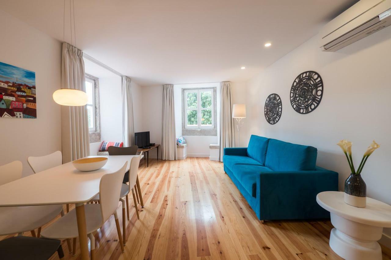 Sunshine House - Exclusive Apartment - Home By The Castle Lisbona Esterno foto